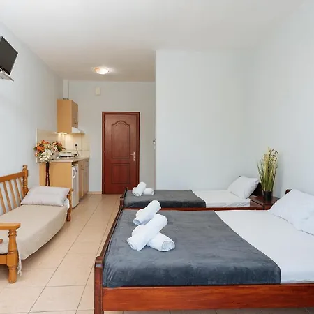 Estelle Apartmanhotel Paralía